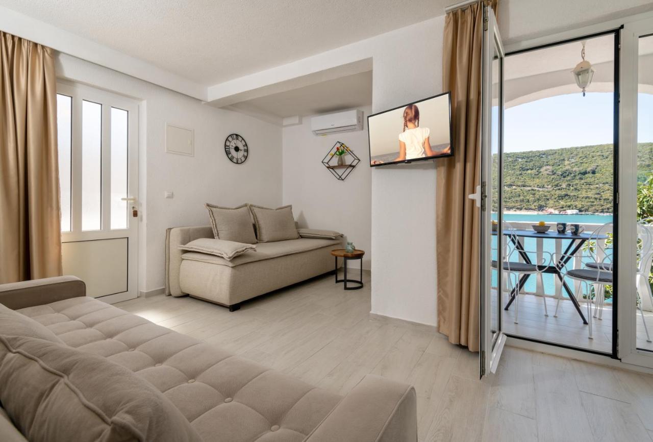 Apartments Sentic 네움 외부 사진