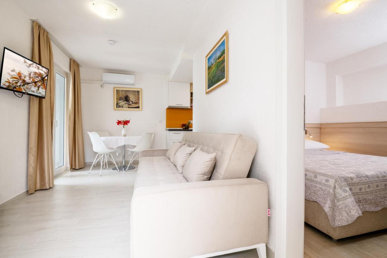 Apartments Sentic 네움 외부 사진