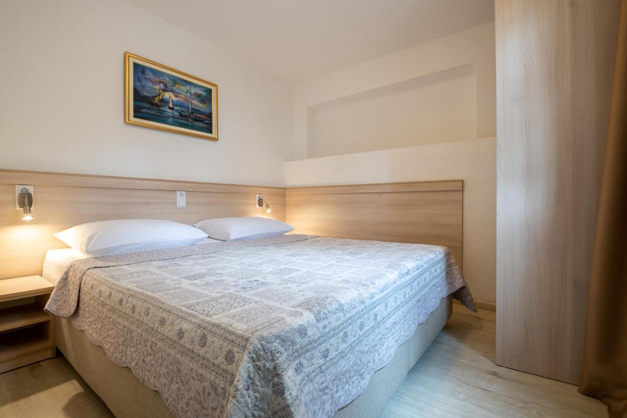 Apartments Sentic 네움 외부 사진