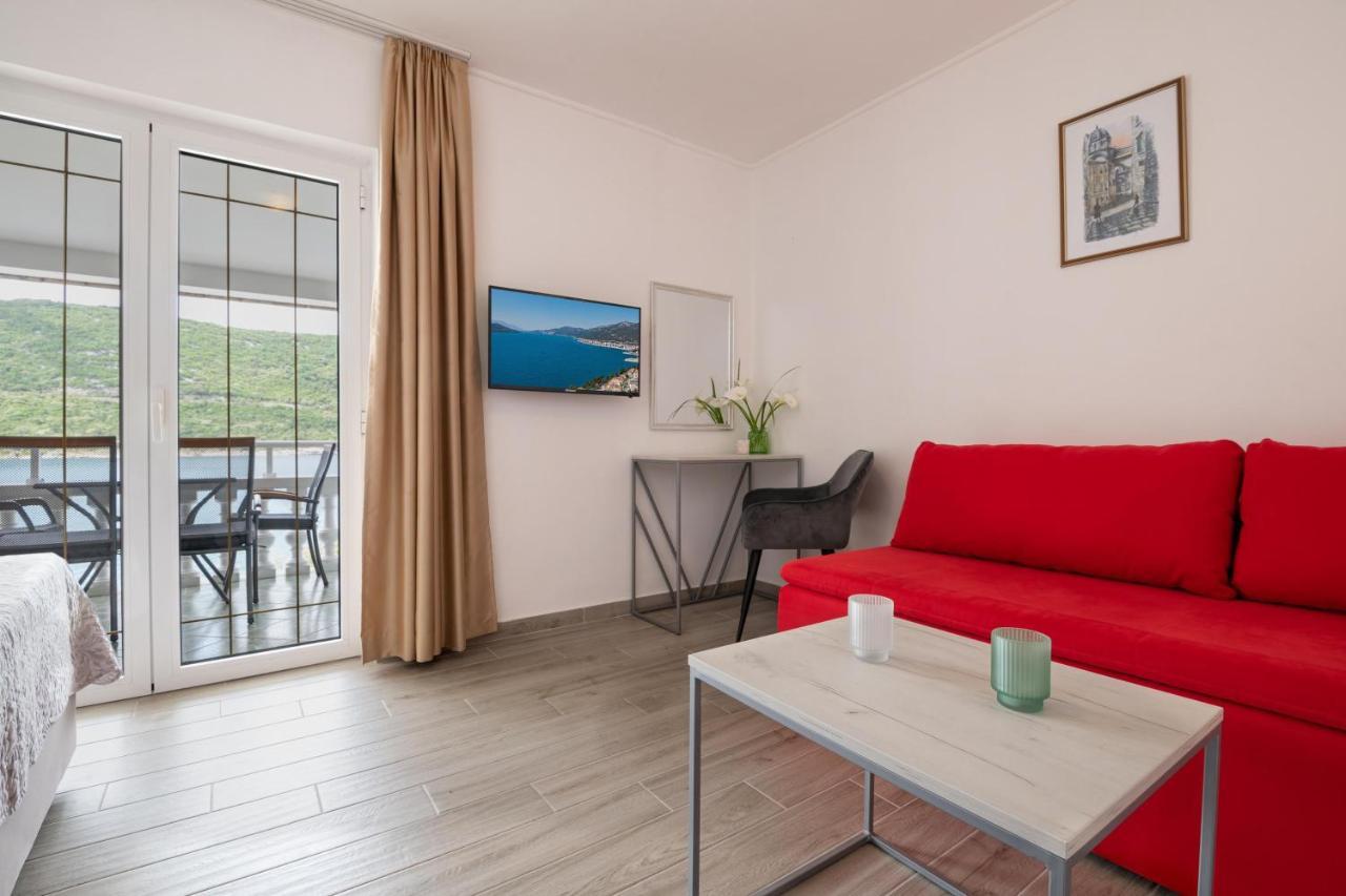 Apartments Sentic 네움 외부 사진