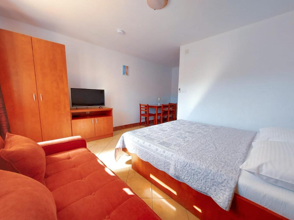Apartments Sentic 네움 외부 사진